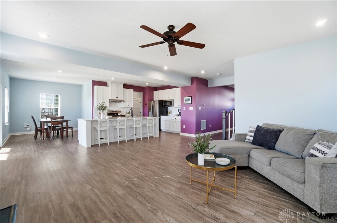3262 Heatherstone Drive