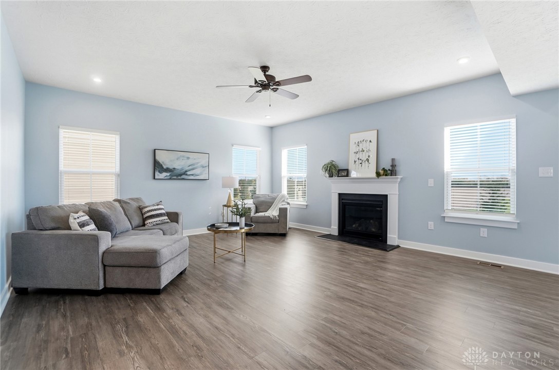3262 Heatherstone Drive