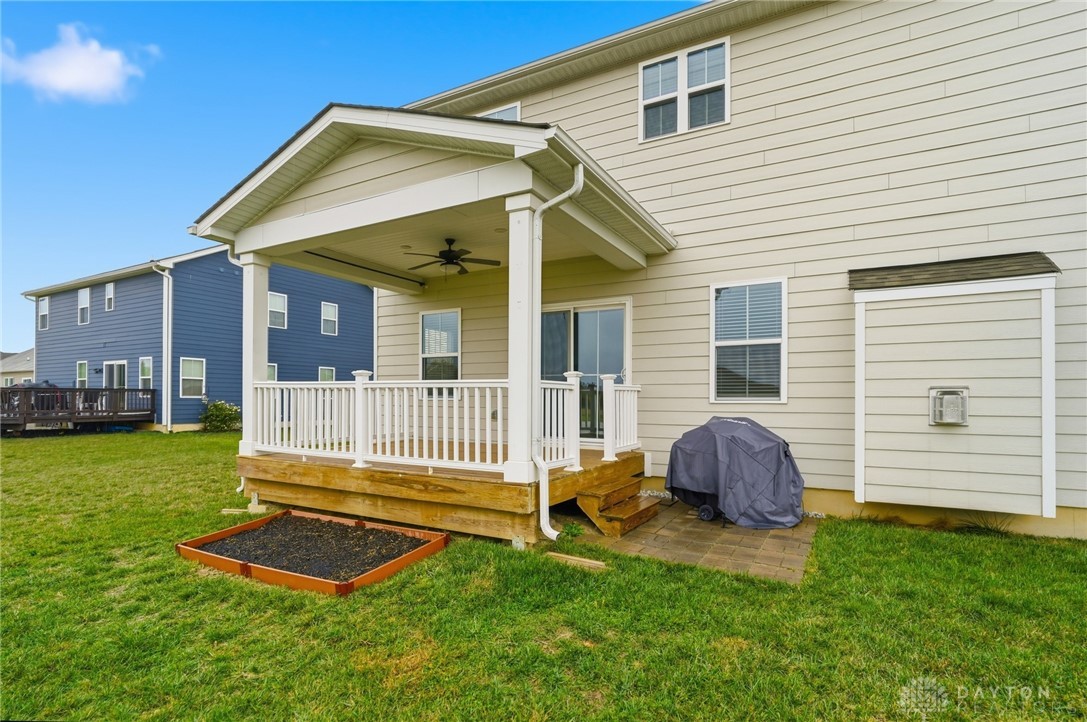 3262 Heatherstone Drive
