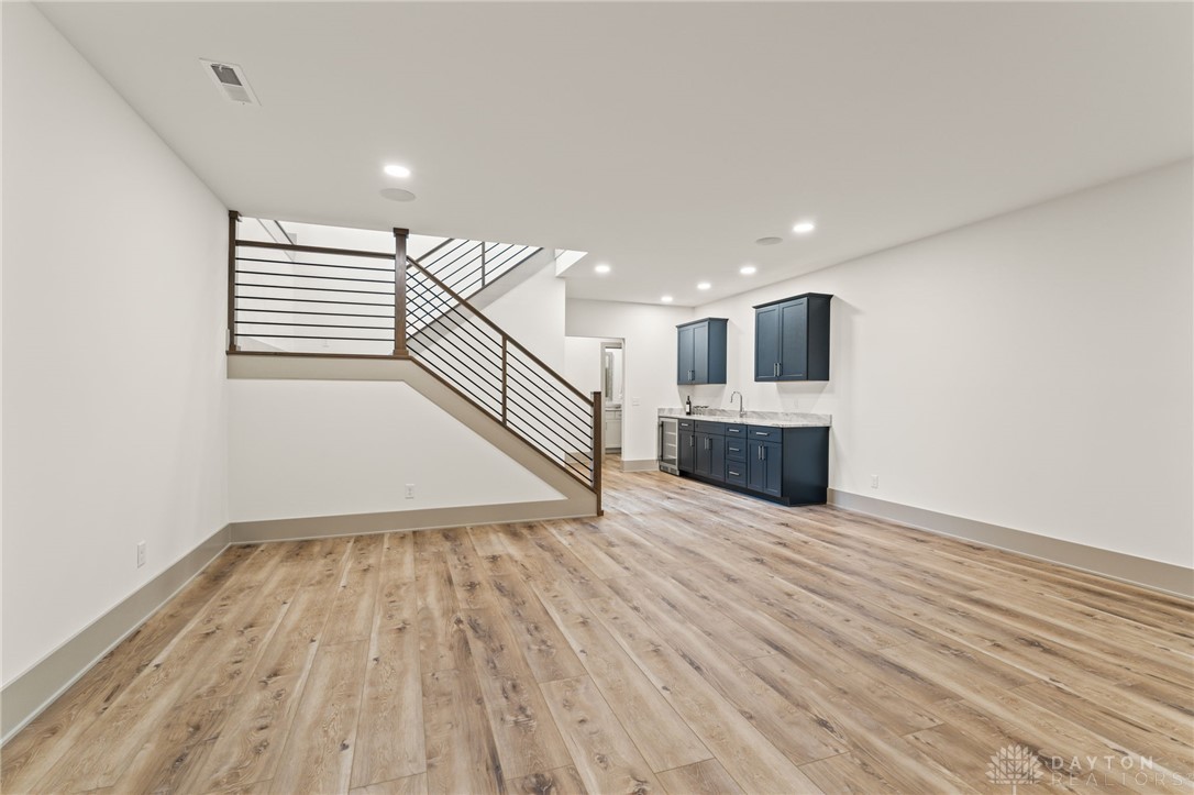 4193 Sweetbay Drive