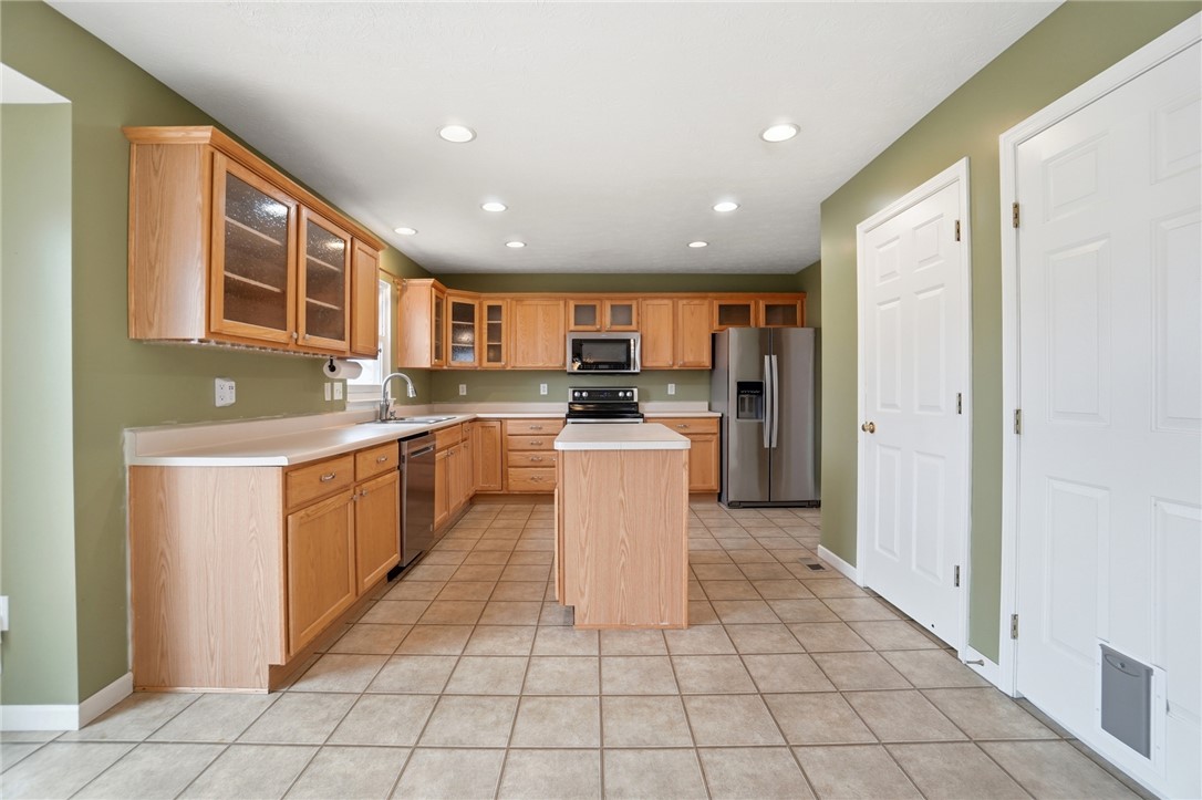 122 Springhouse Drive