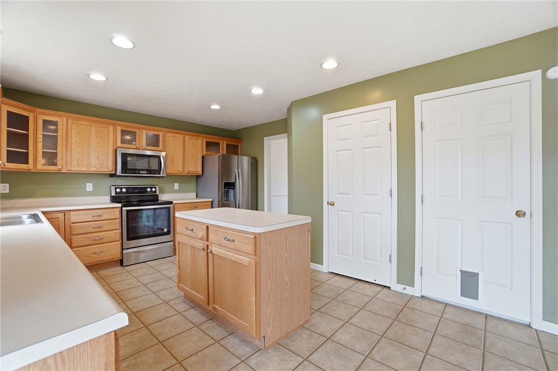 122 Springhouse Drive