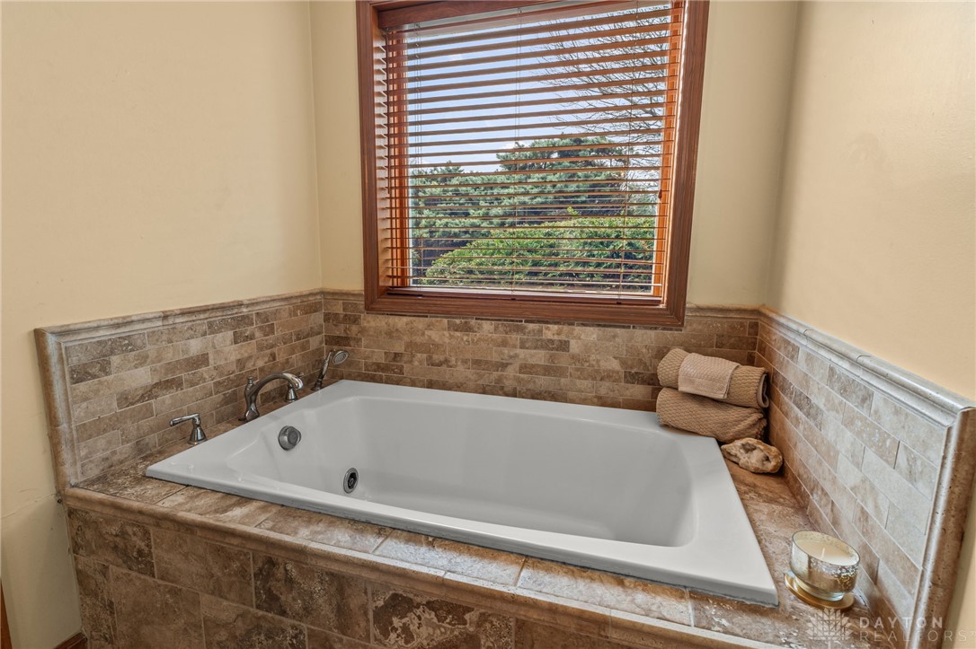 8638 Sycamore Trails Drive