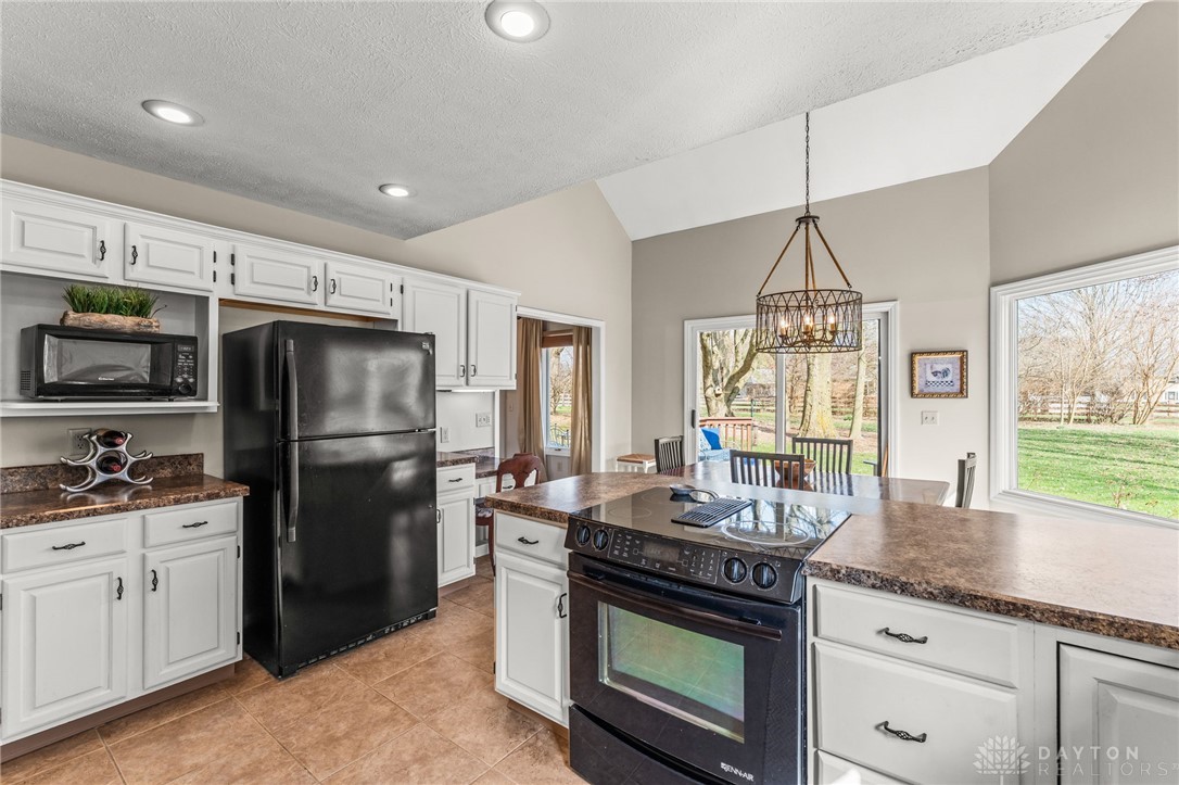 8638 Sycamore Trails Drive