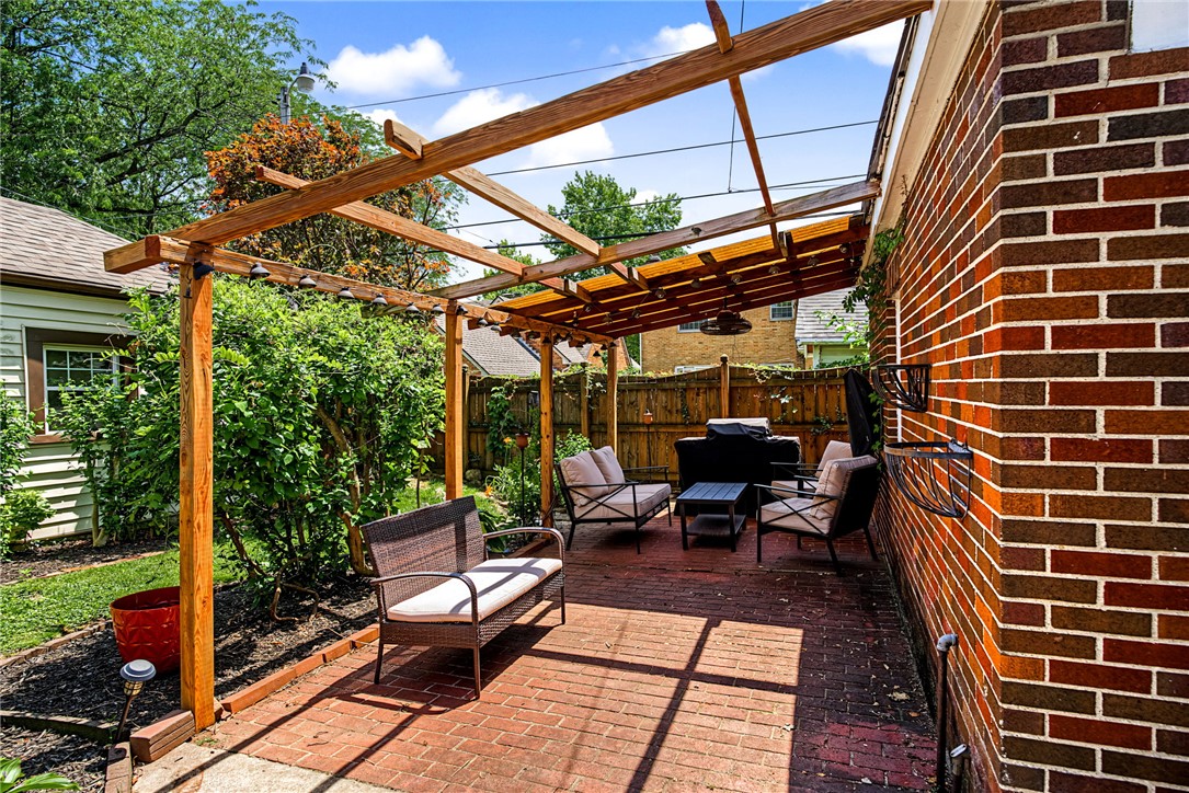 824 Buckingham Road