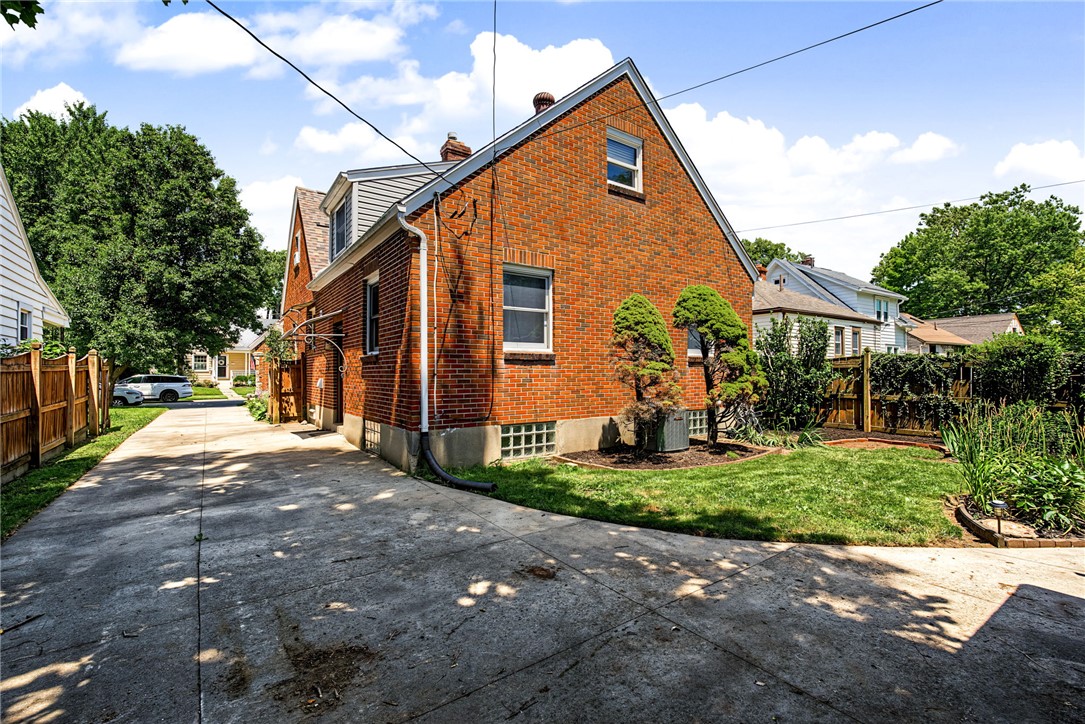 824 Buckingham Road