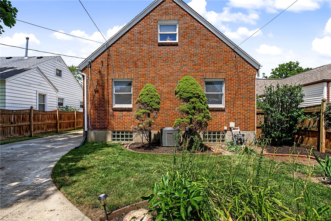 824 Buckingham Road