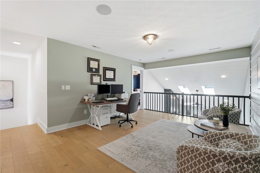 633 Bungalow Court