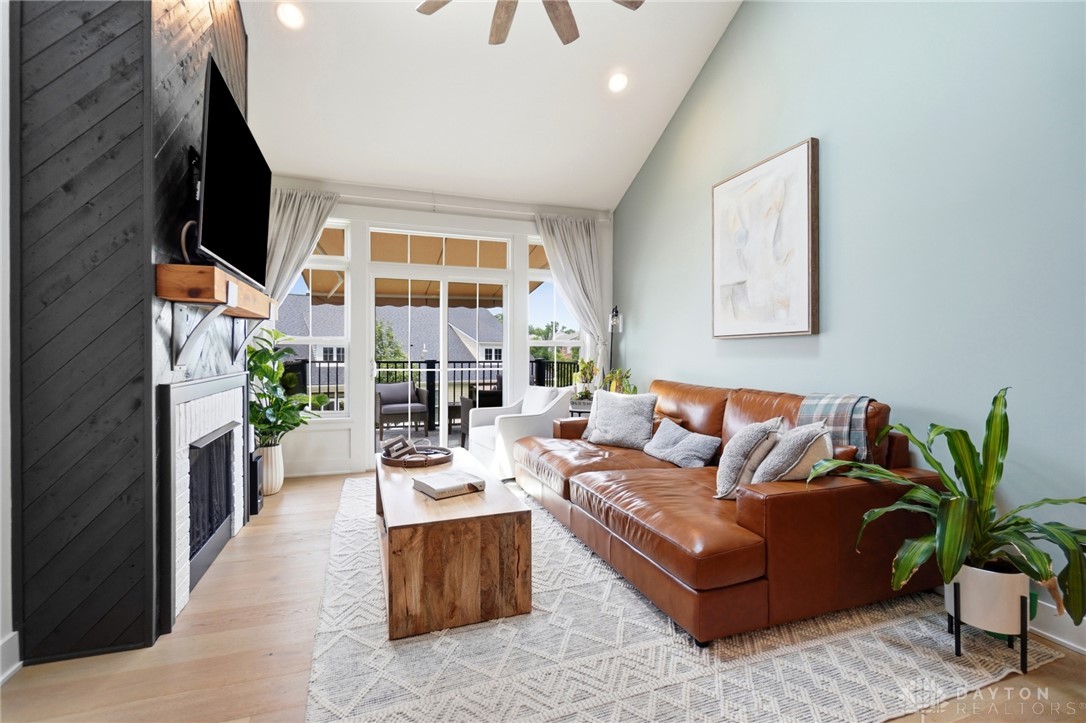 633 Bungalow Court