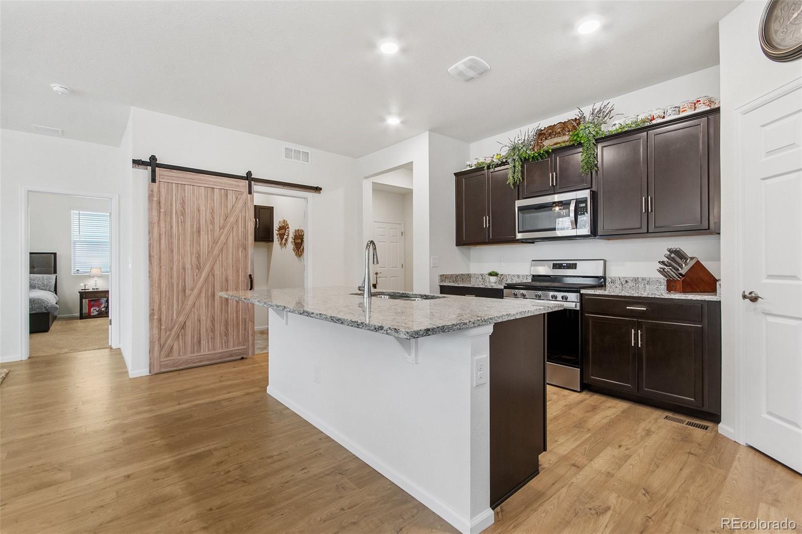 6037 N Halifax Court