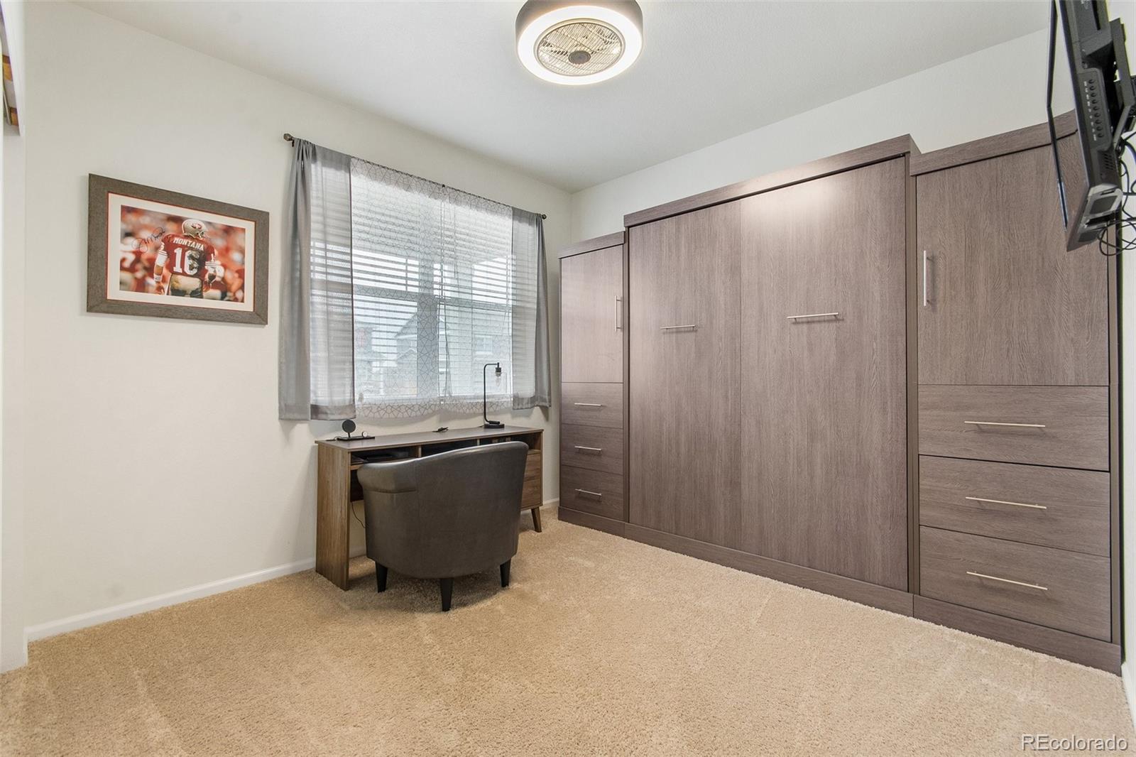 6037 N Halifax Court