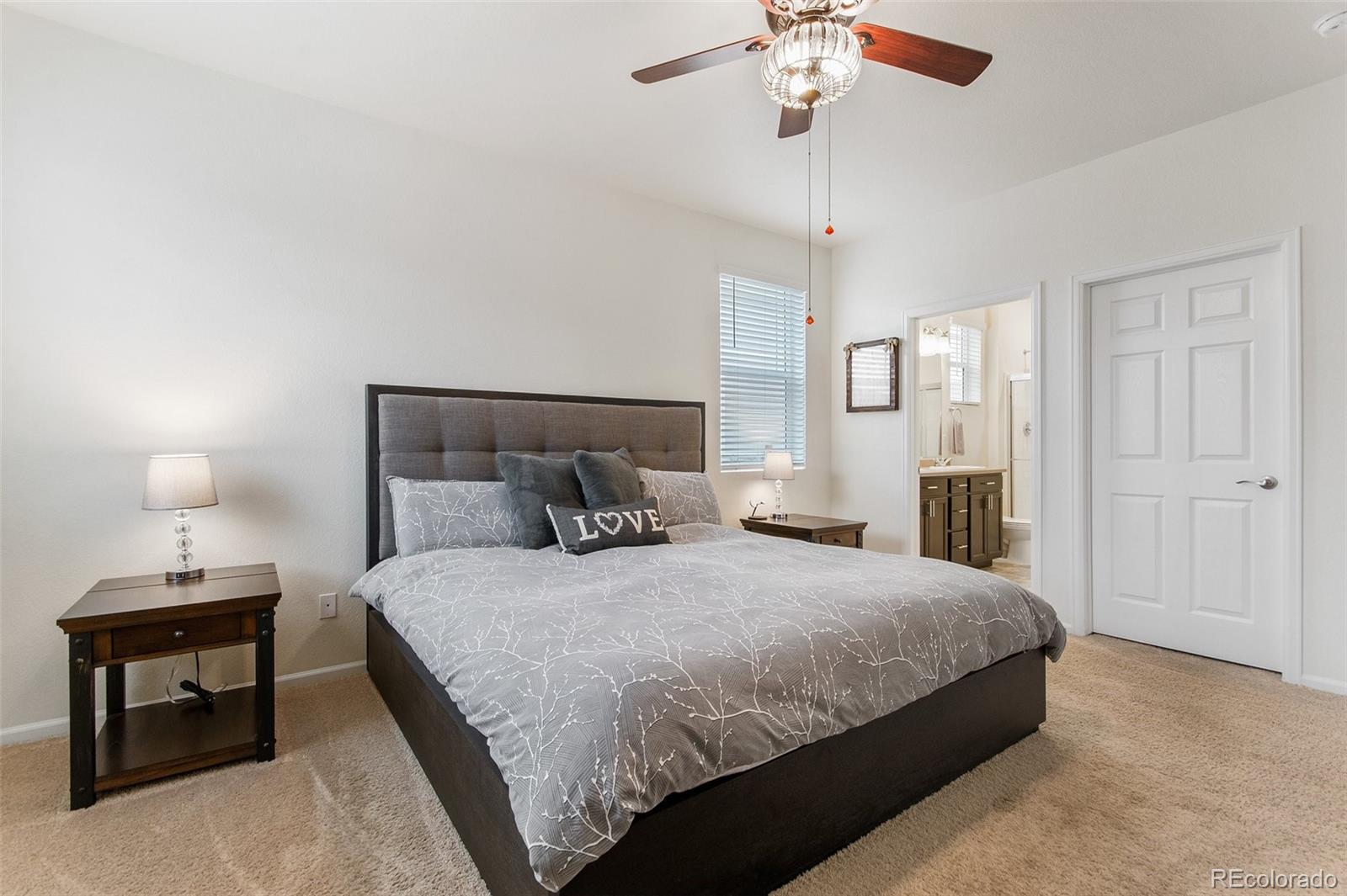 6037 N Halifax Court