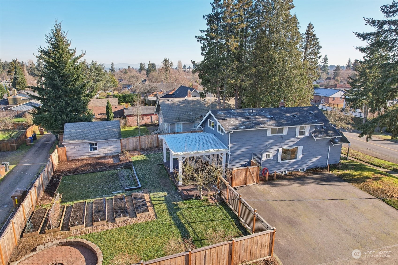 4423 N 30th Street