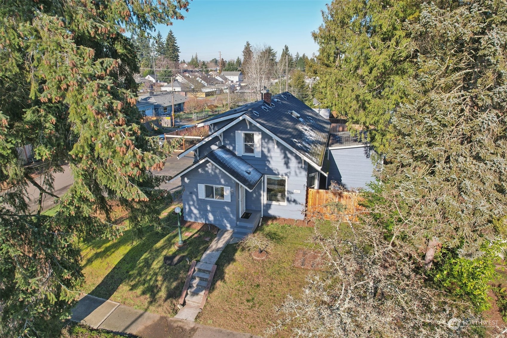 4423 N 30th Street