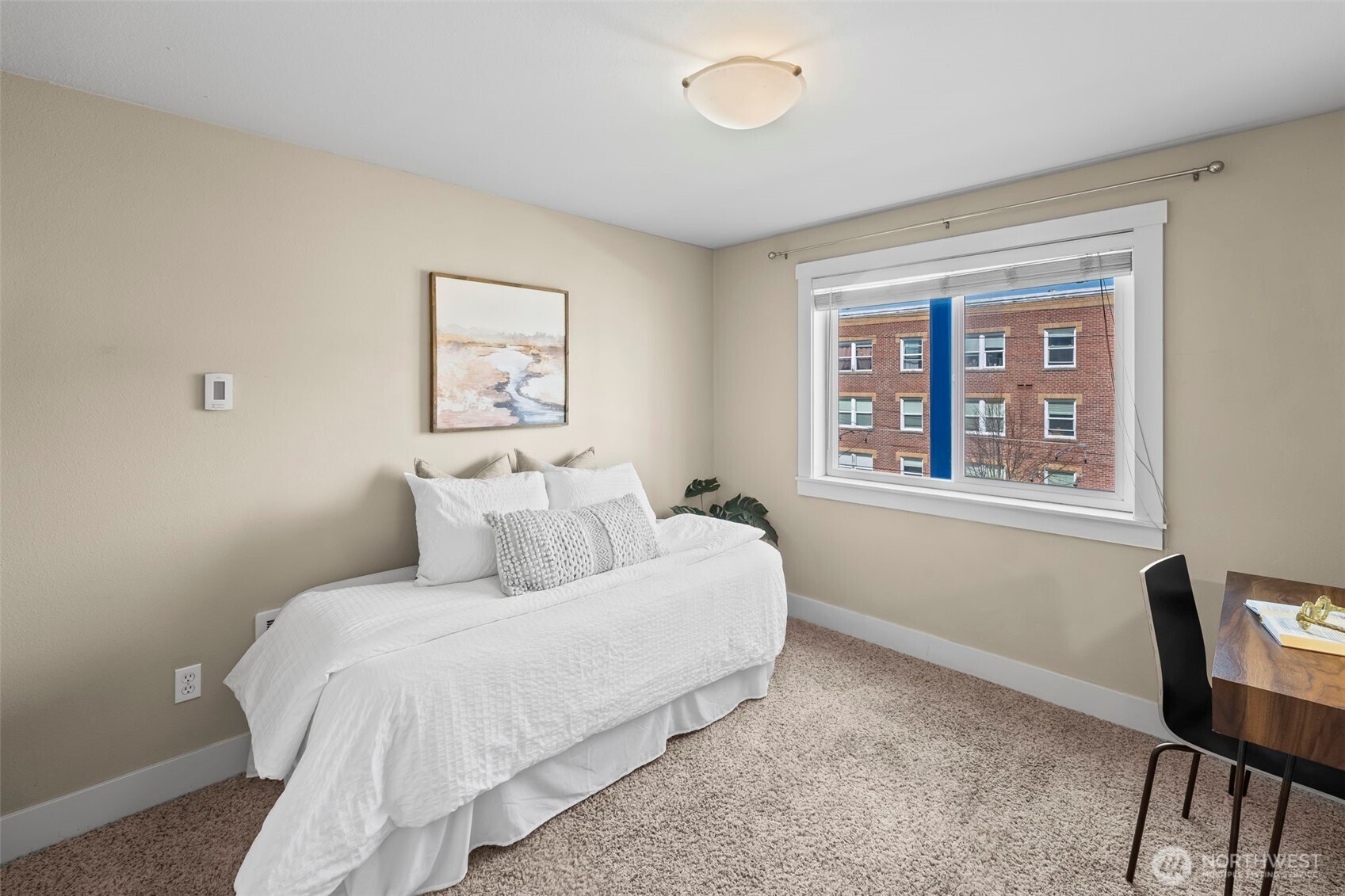 25 N Broadway Unit: 203