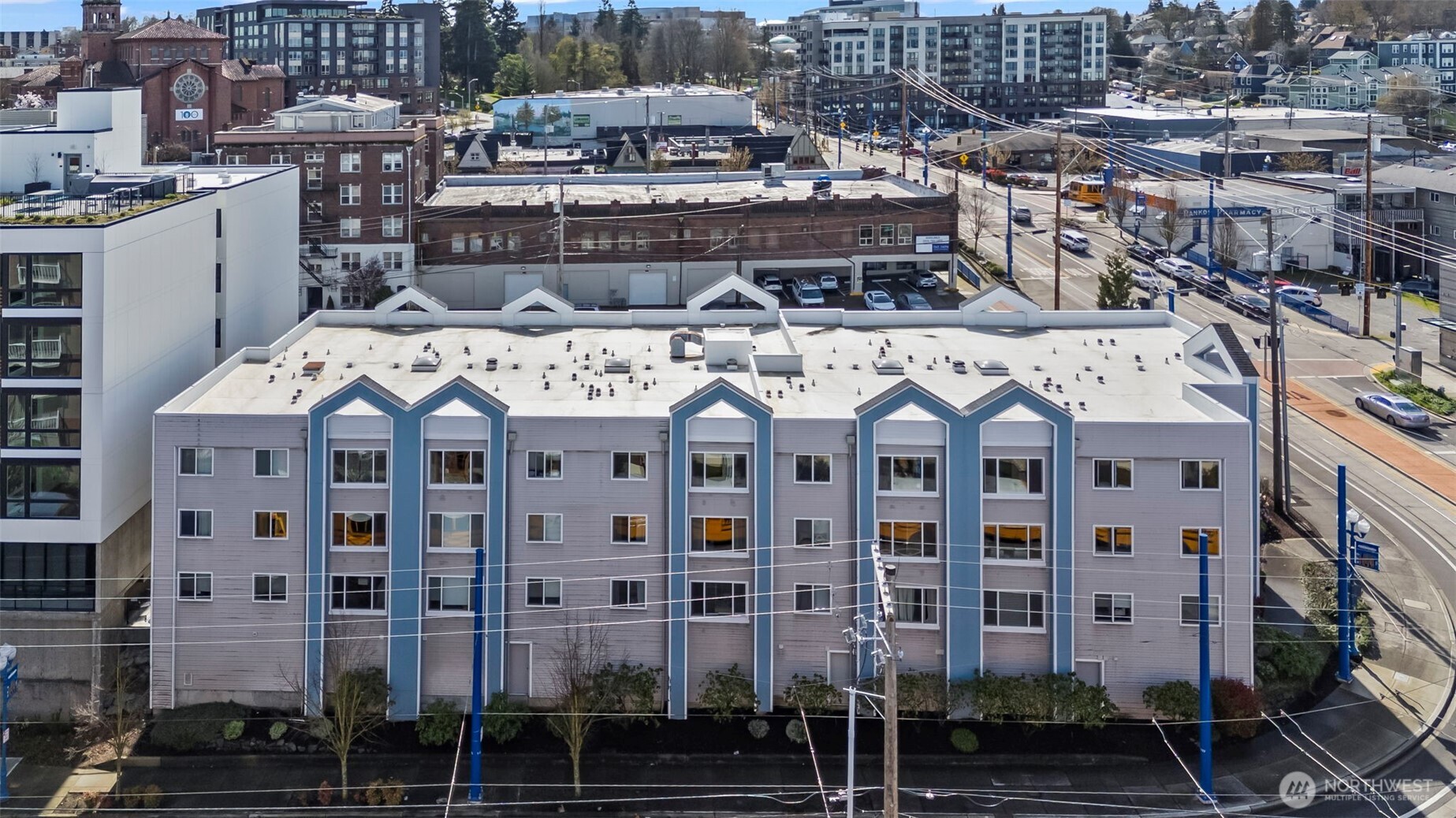 25 N Broadway Unit: 203