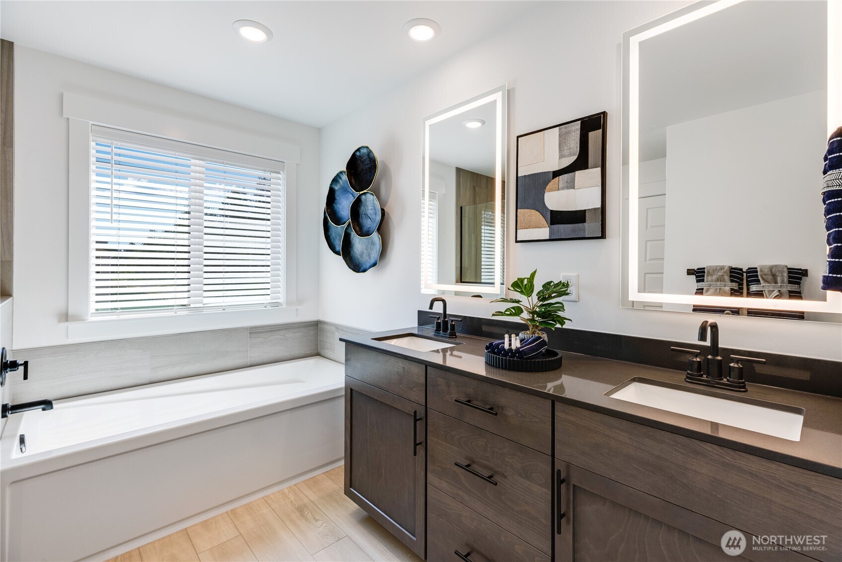 32353 Myrtle Avenue SE