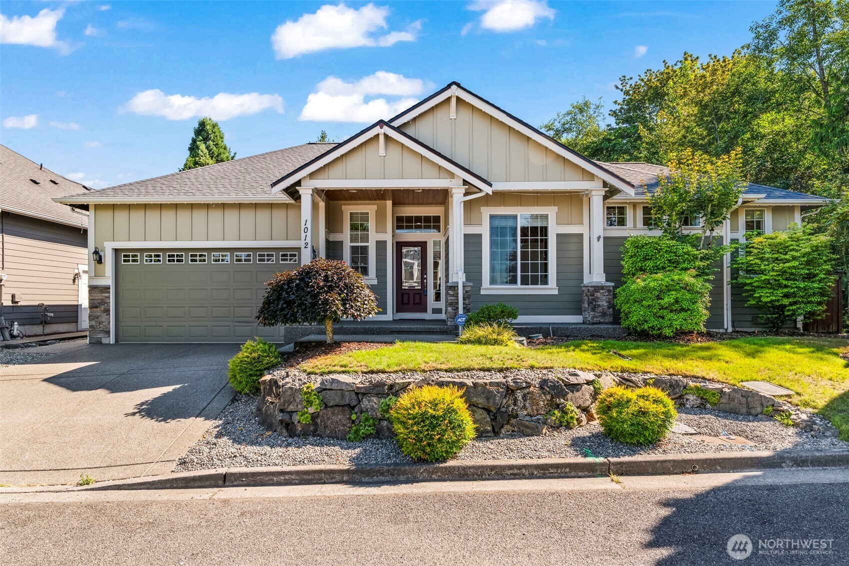 1012 20th Avenue Ct SW