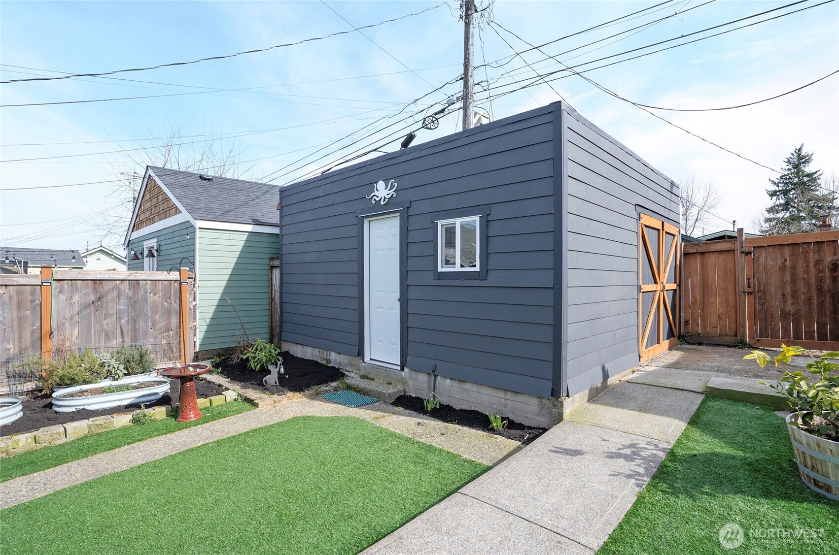 819 S Anderson Street