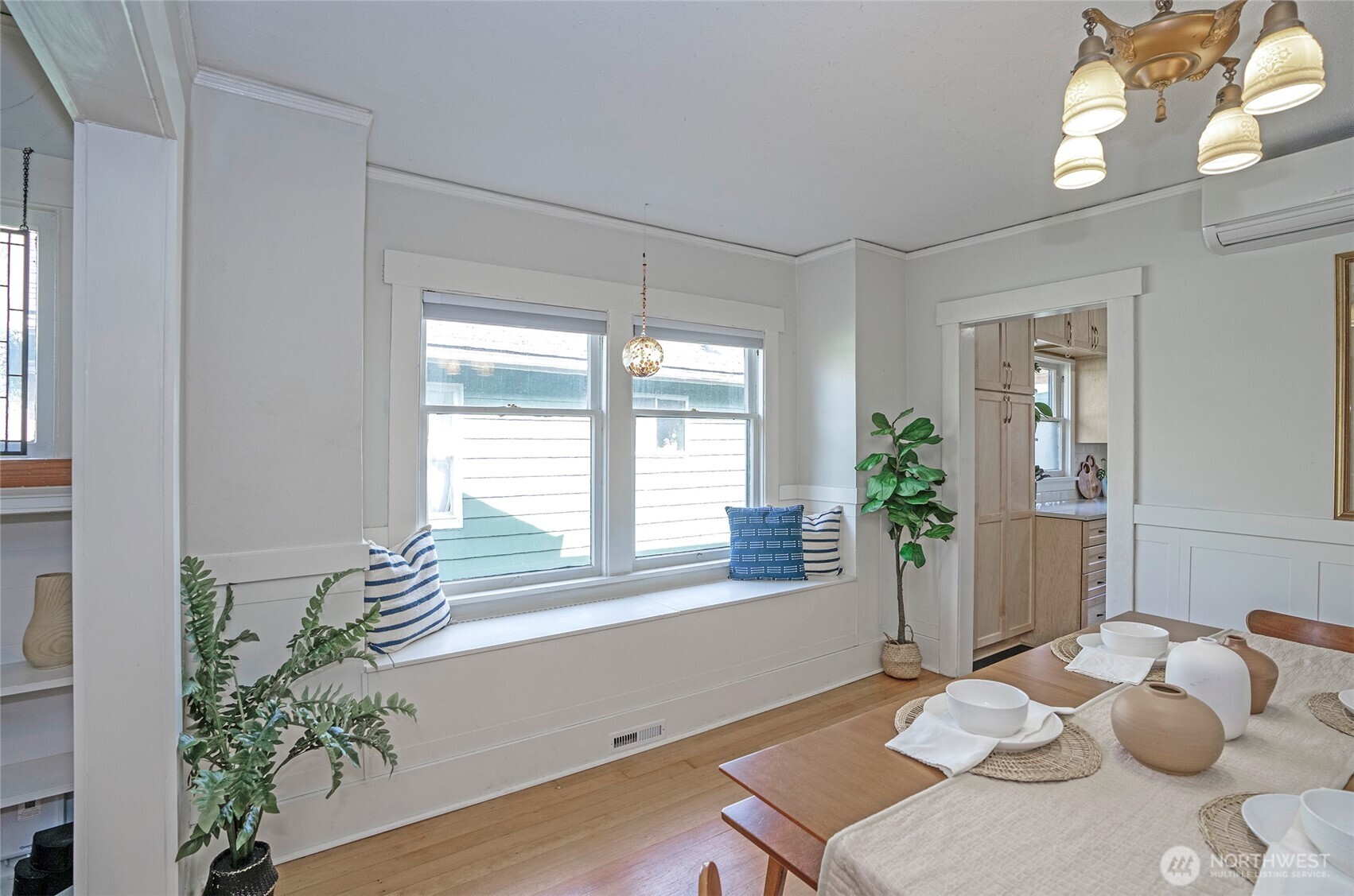 819 S Anderson Street