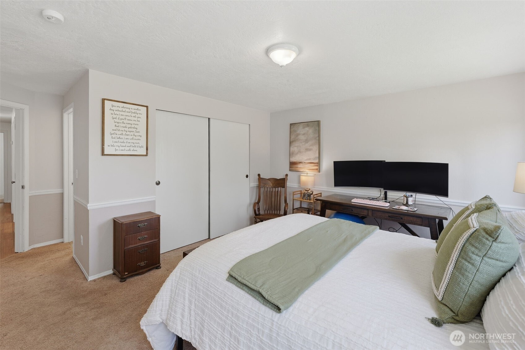 3152 Carpenter Hills Loop SE