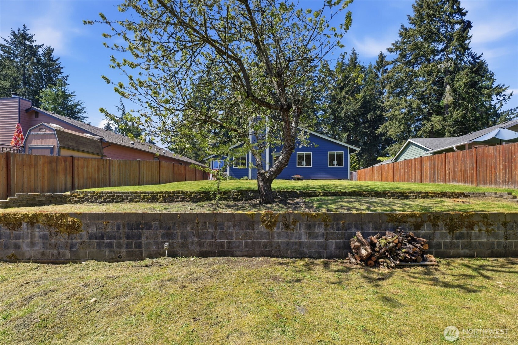 3152 Carpenter Hills Loop SE