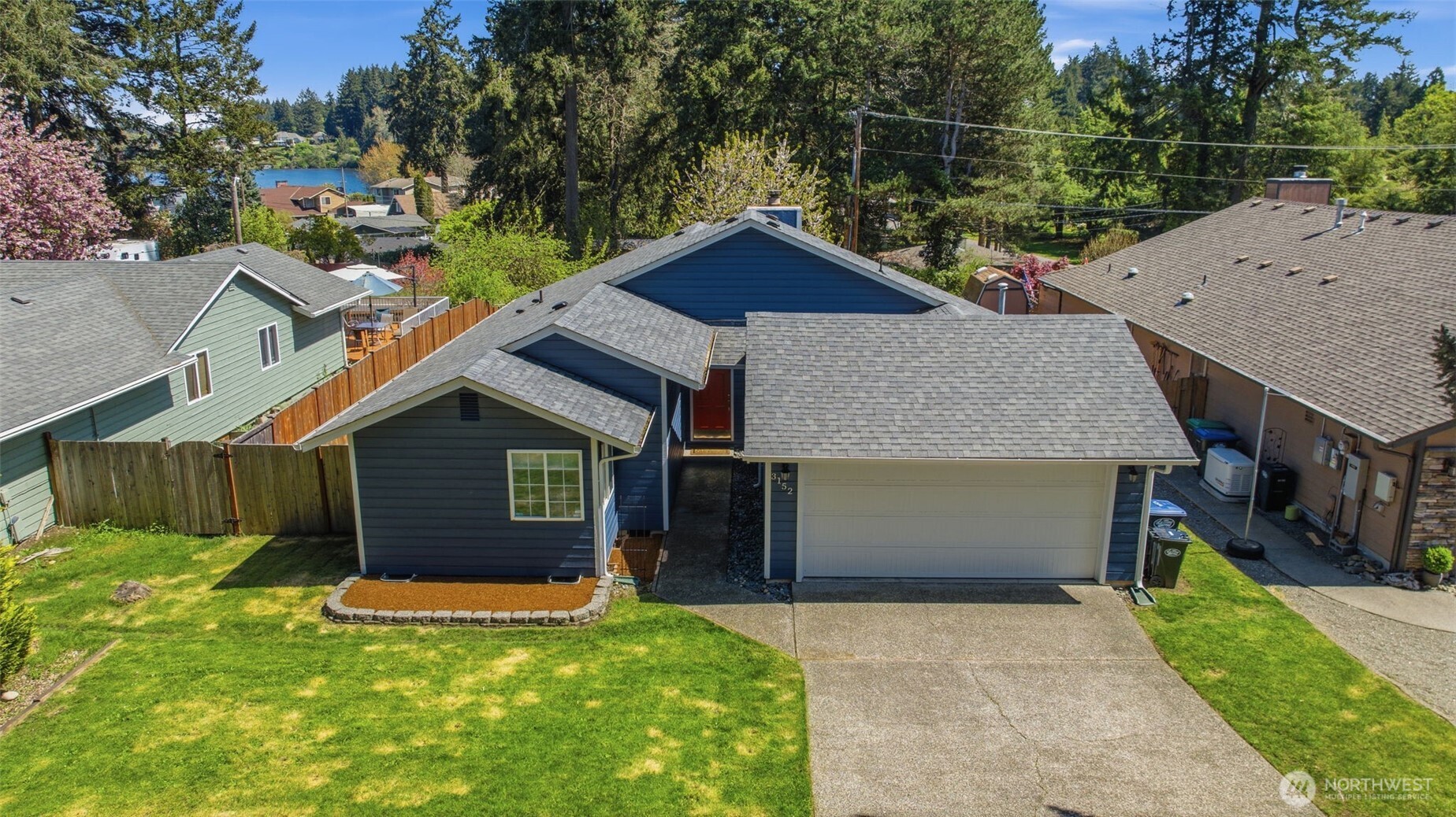 3152 Carpenter Hills Loop SE