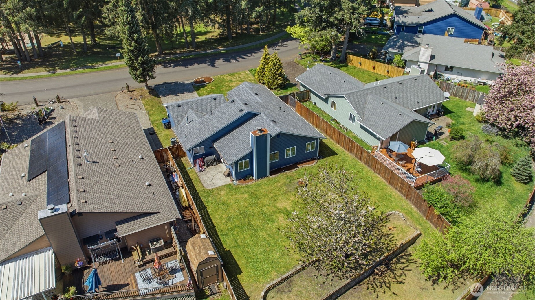 3152 Carpenter Hills Loop SE