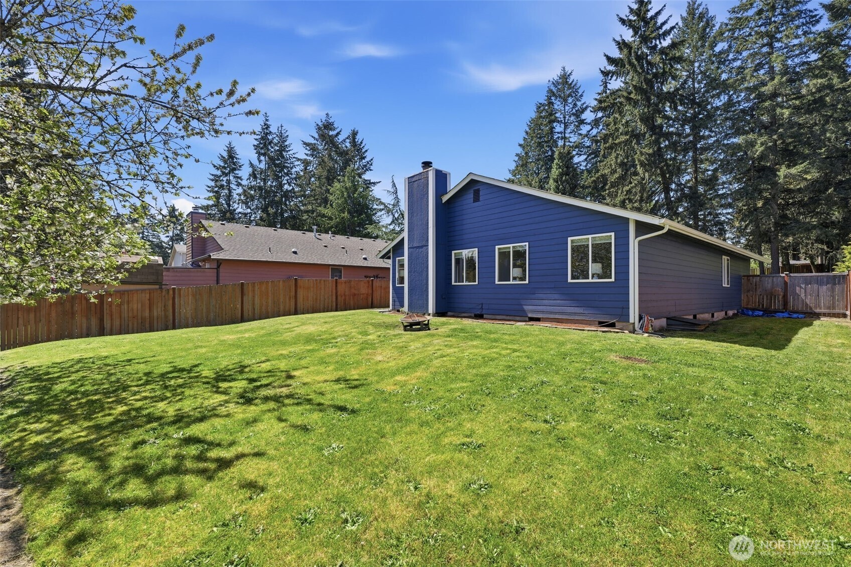 3152 Carpenter Hills Loop SE