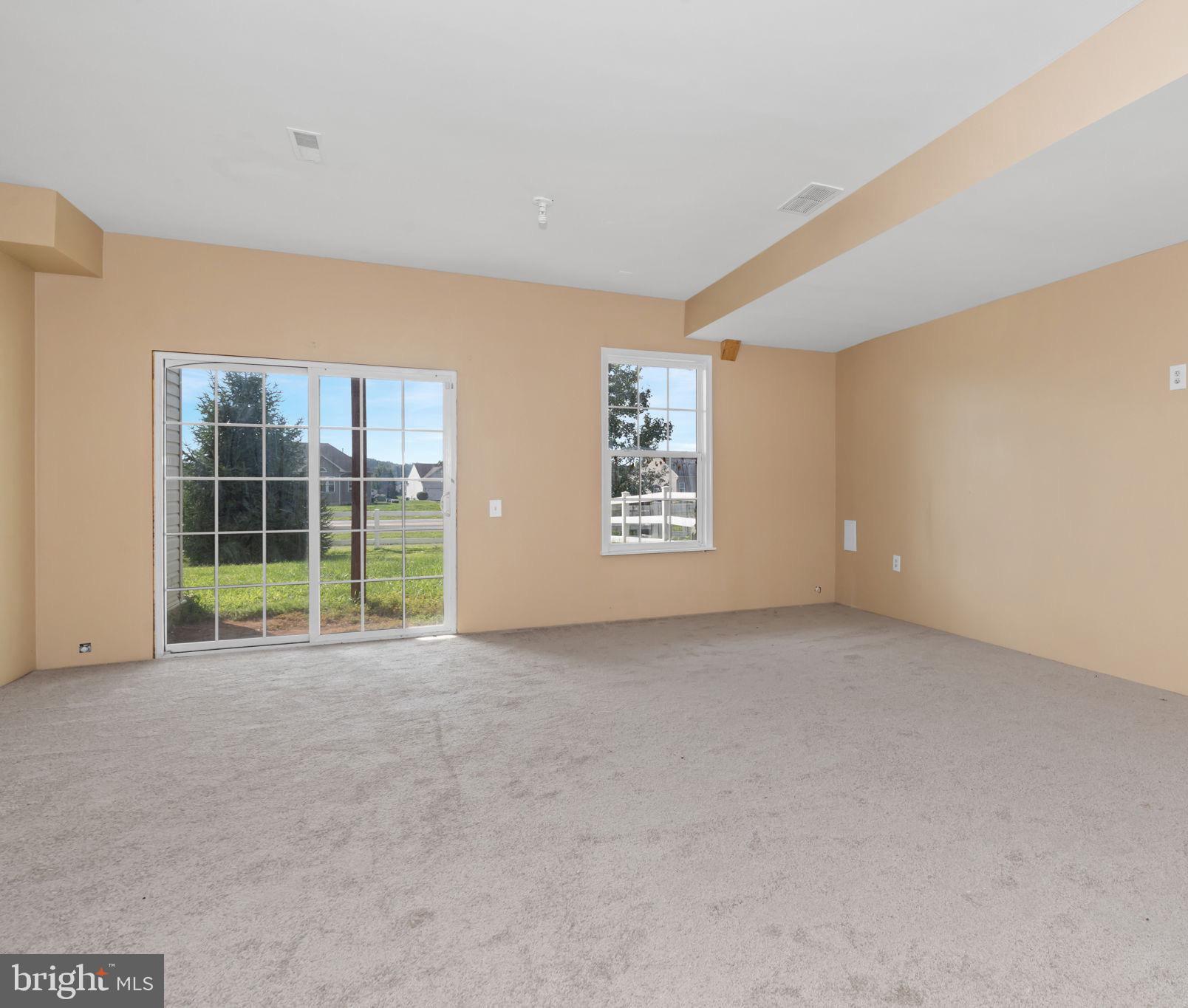17 Montclair Dr