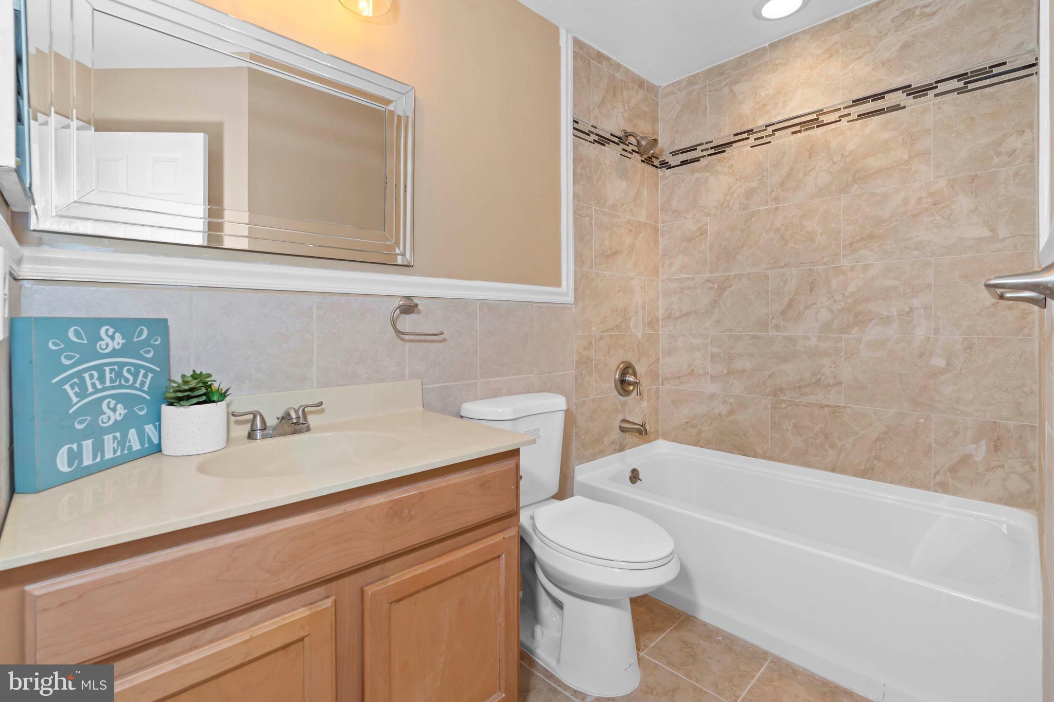 17 Montclair Dr