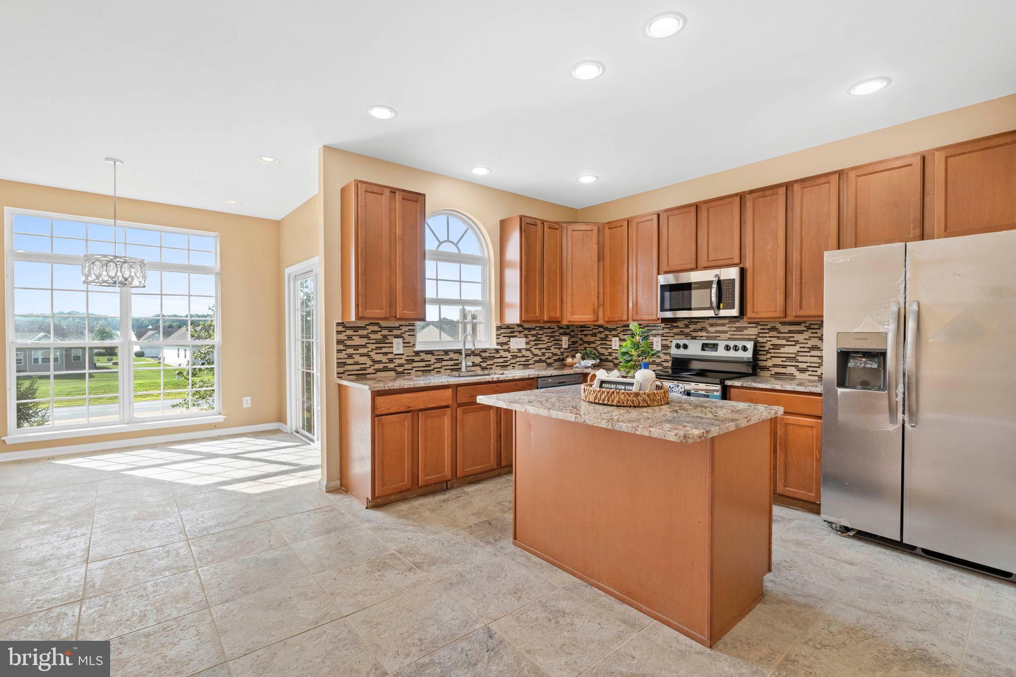 17 Montclair Dr