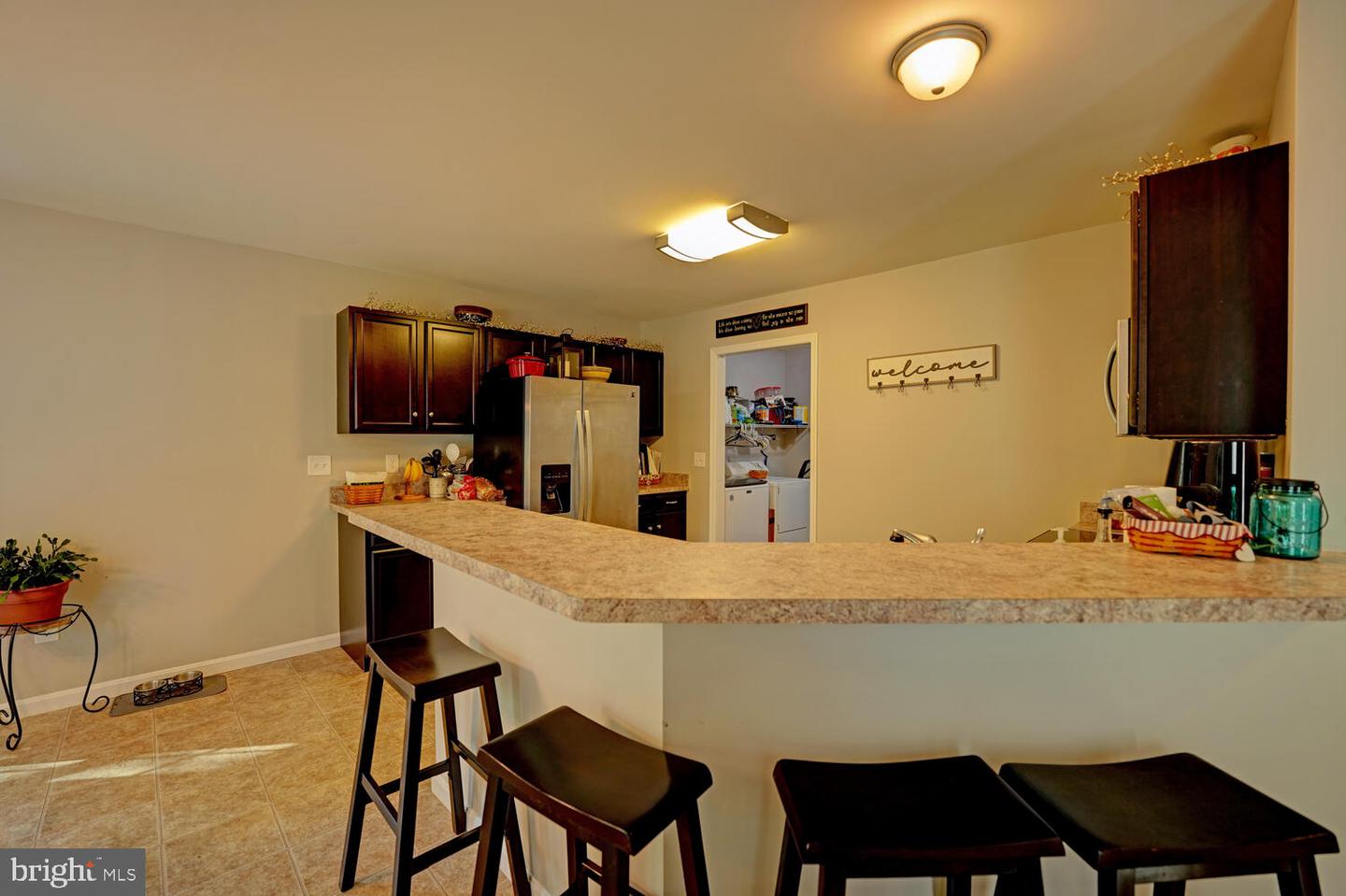104 E Buck Point Rd