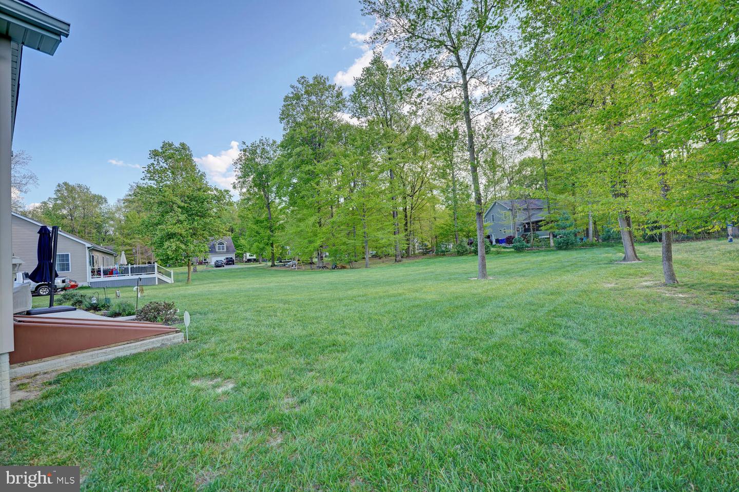 104 E Buck Point Rd