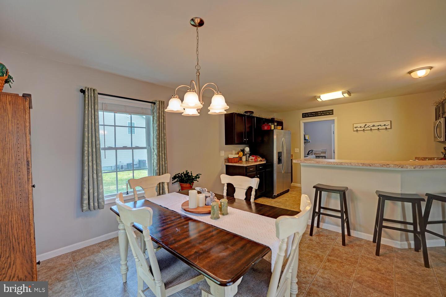 104 E Buck Point Rd