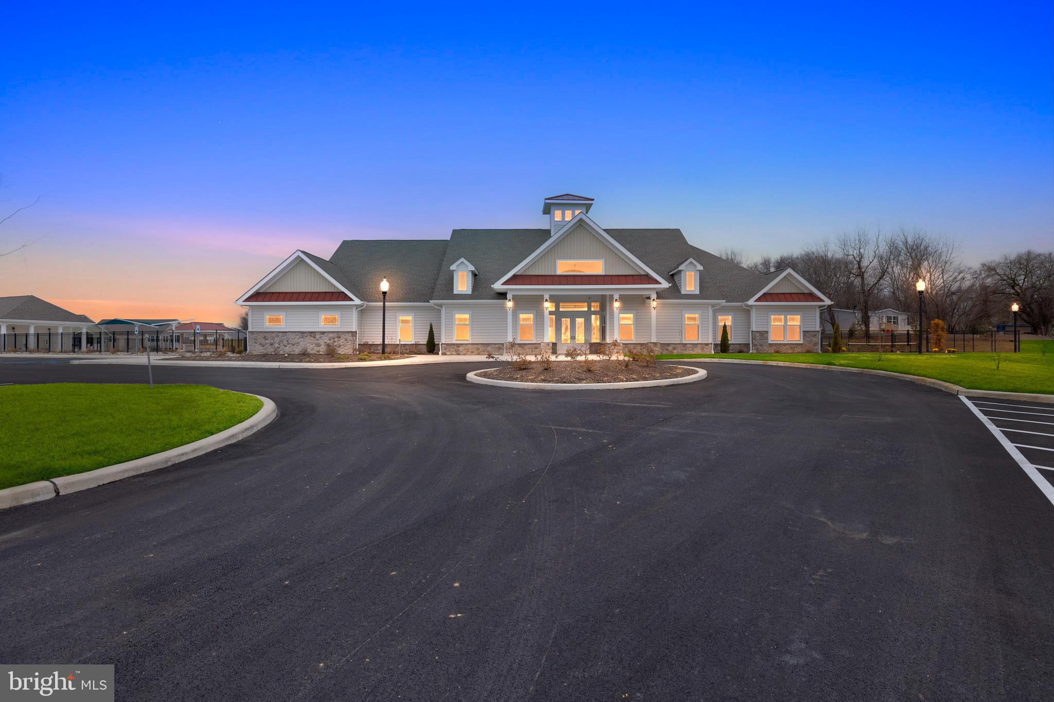 92 Rodanthe Ave