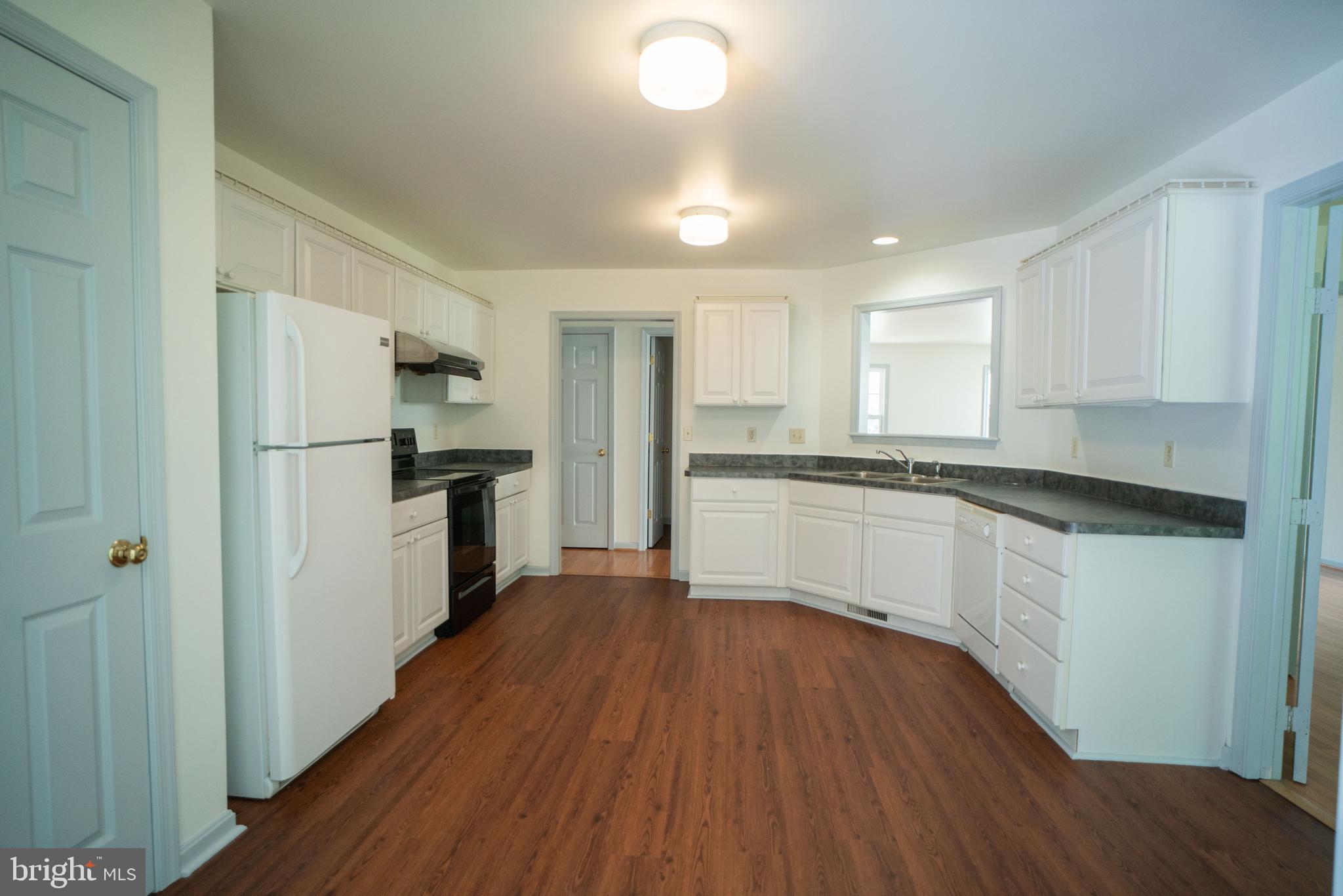 450 Quaker Hill Rd