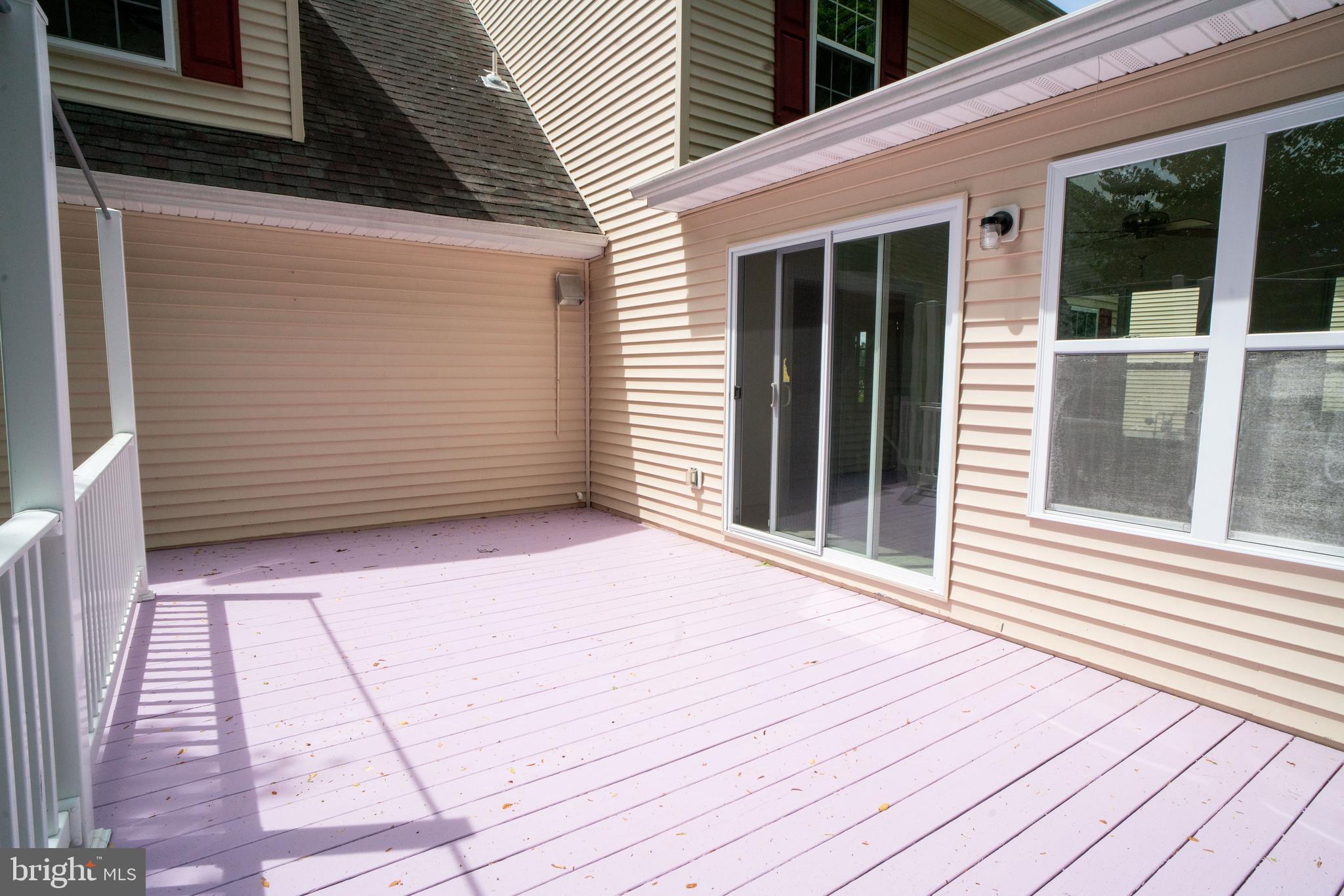 450 Quaker Hill Rd