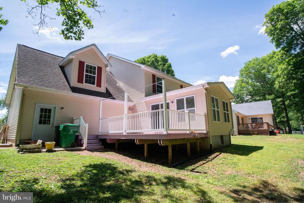 450 Quaker Hill Rd