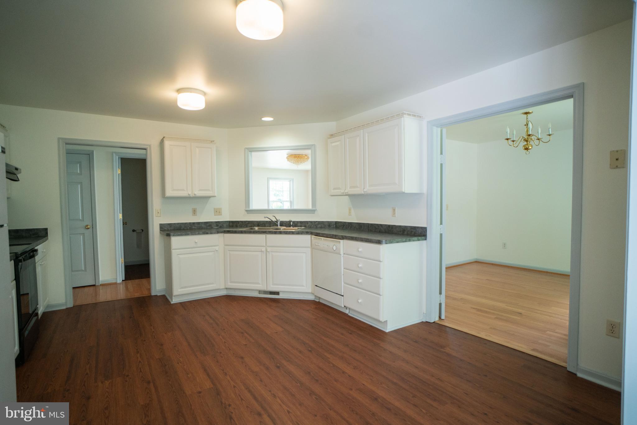 450 Quaker Hill Rd