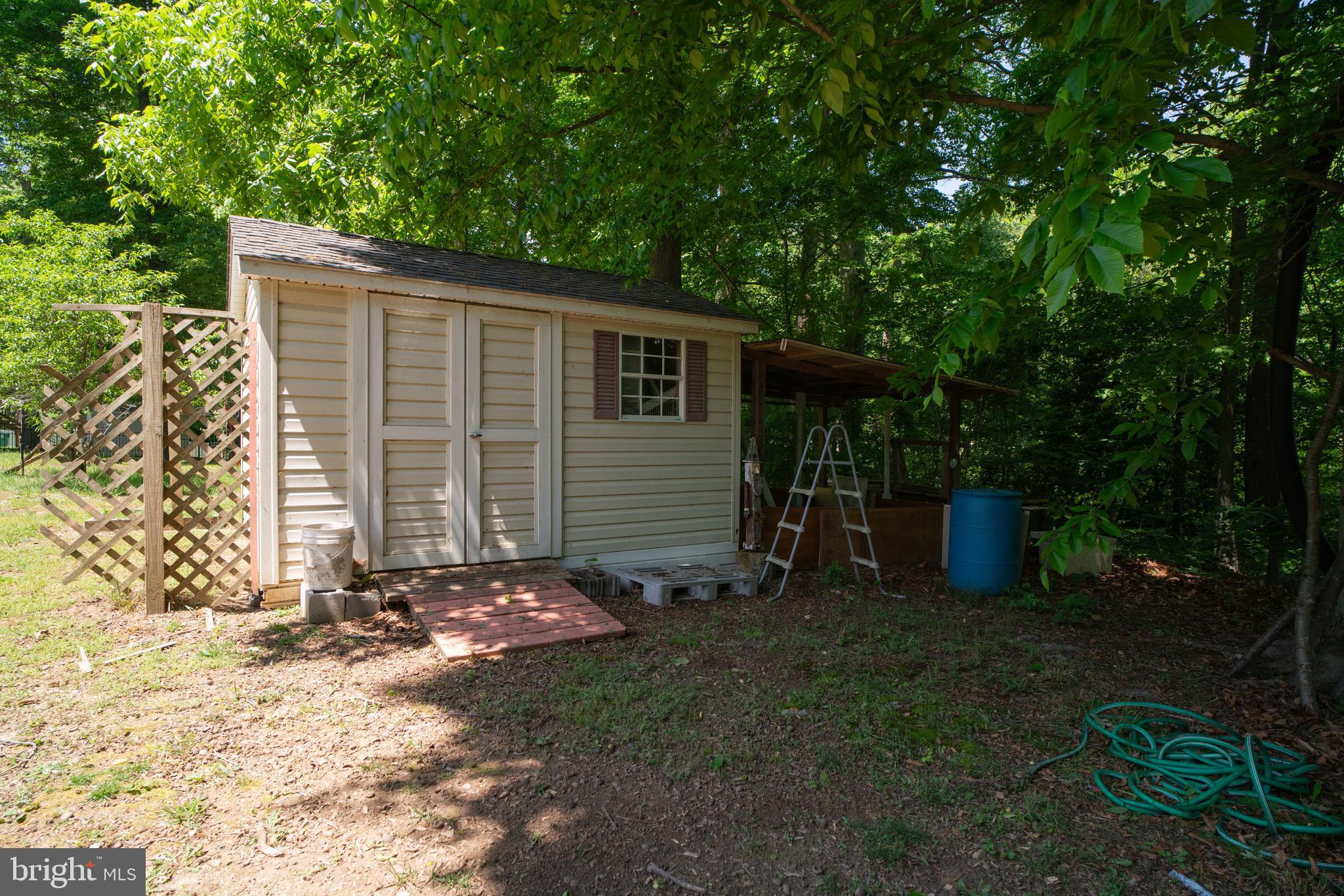 450 Quaker Hill Rd