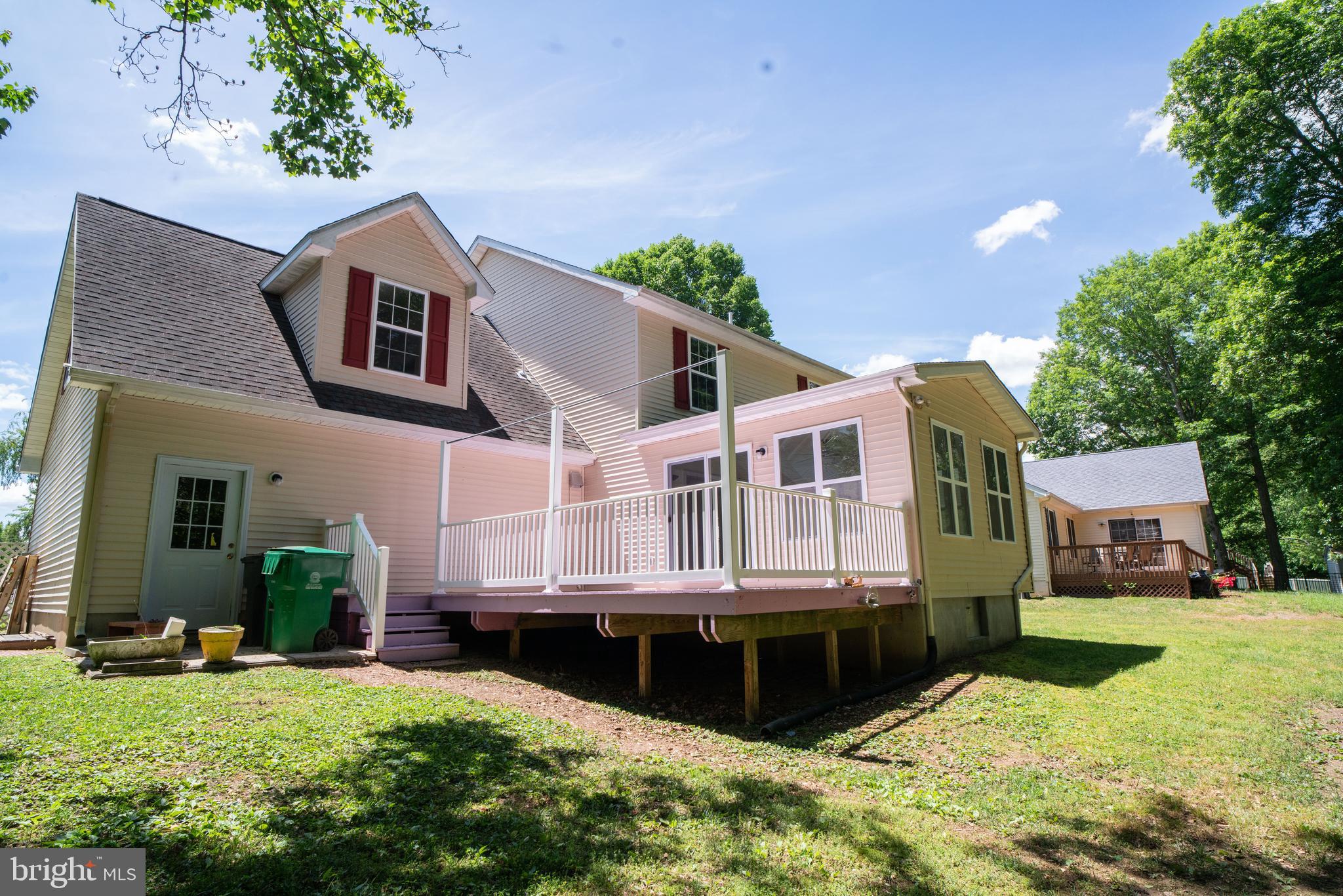 450 Quaker Hill Rd