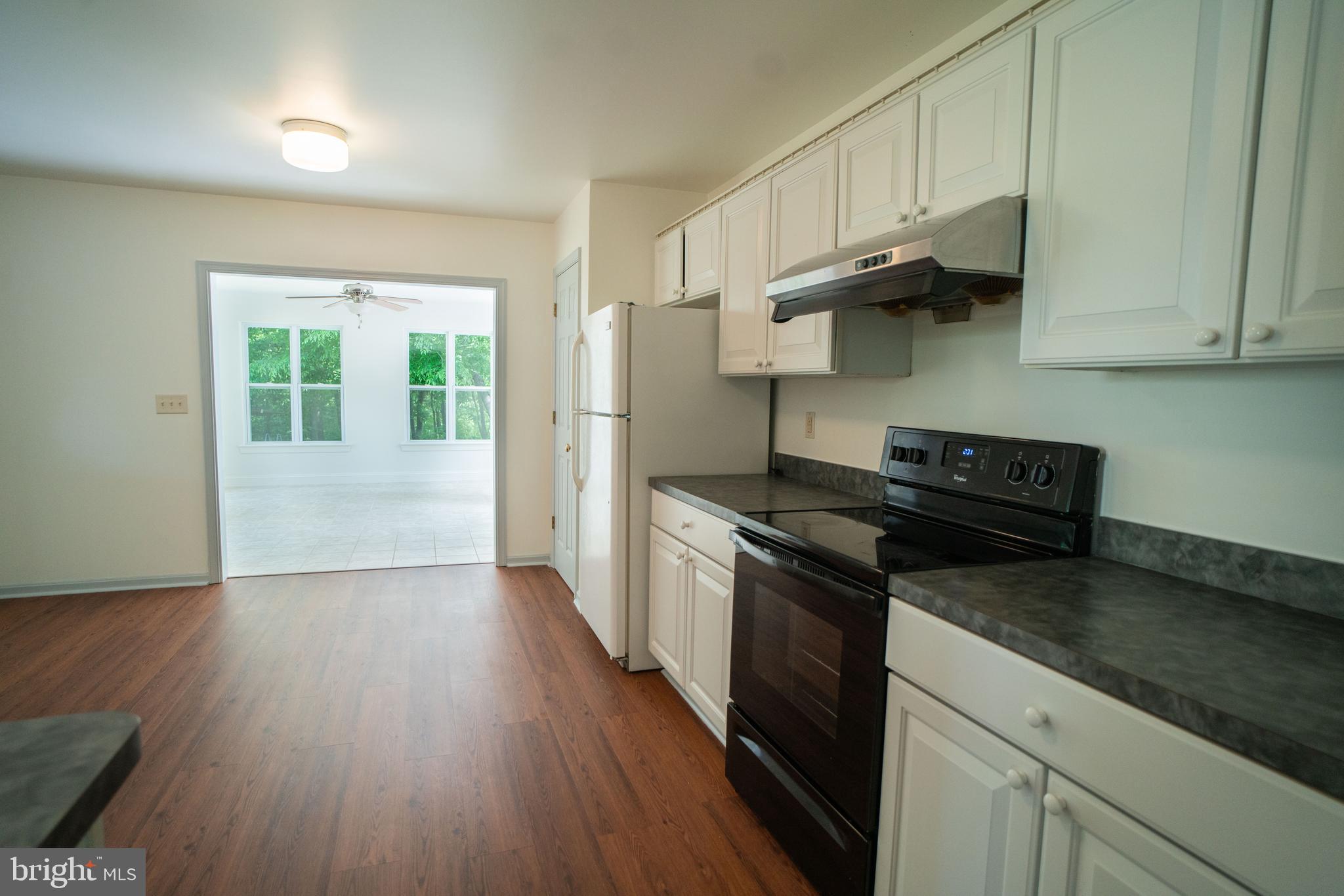 450 Quaker Hill Rd