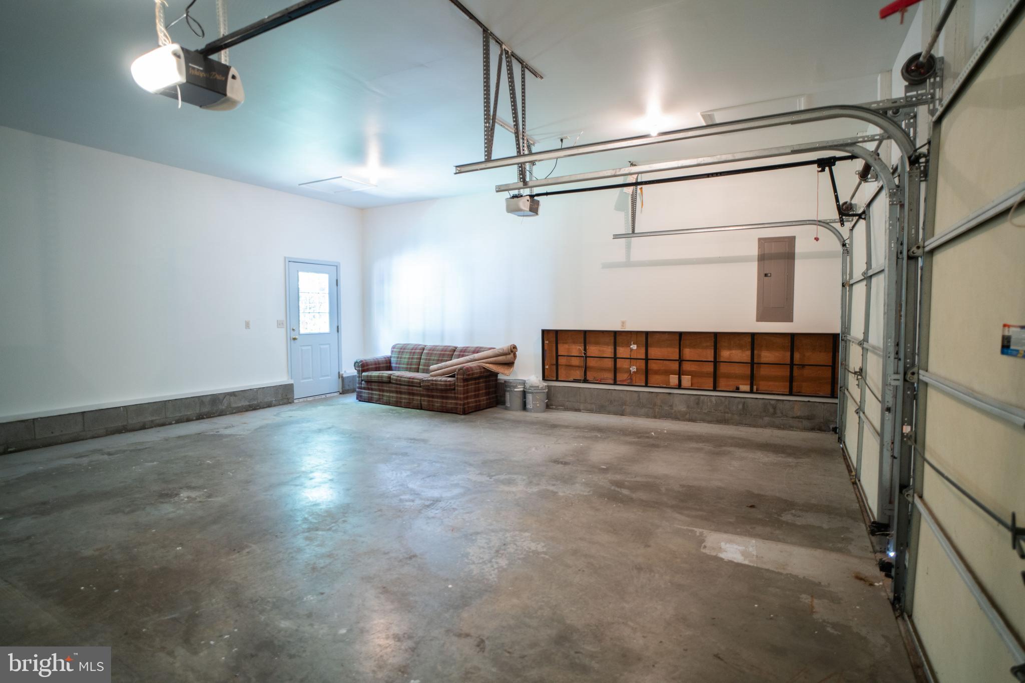 450 Quaker Hill Rd