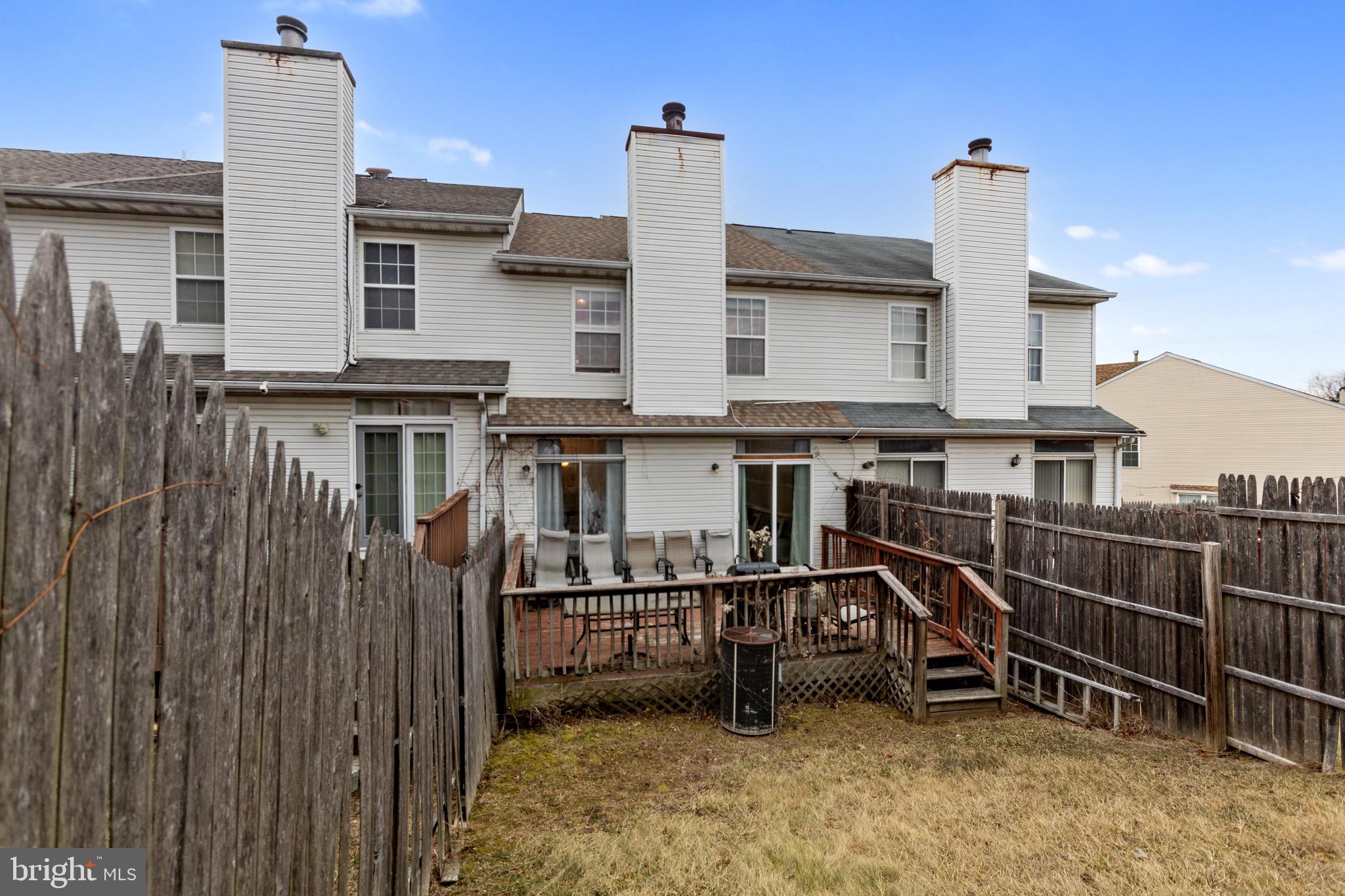 137 Mendel Ct