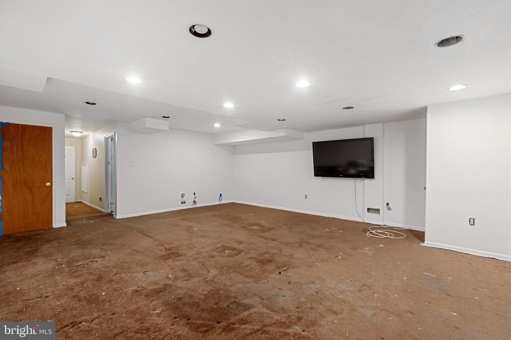 137 Mendel Ct