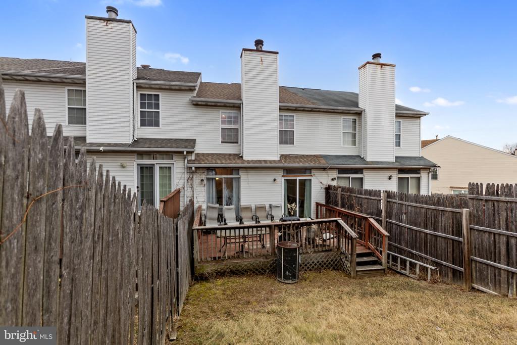 137 Mendel Ct