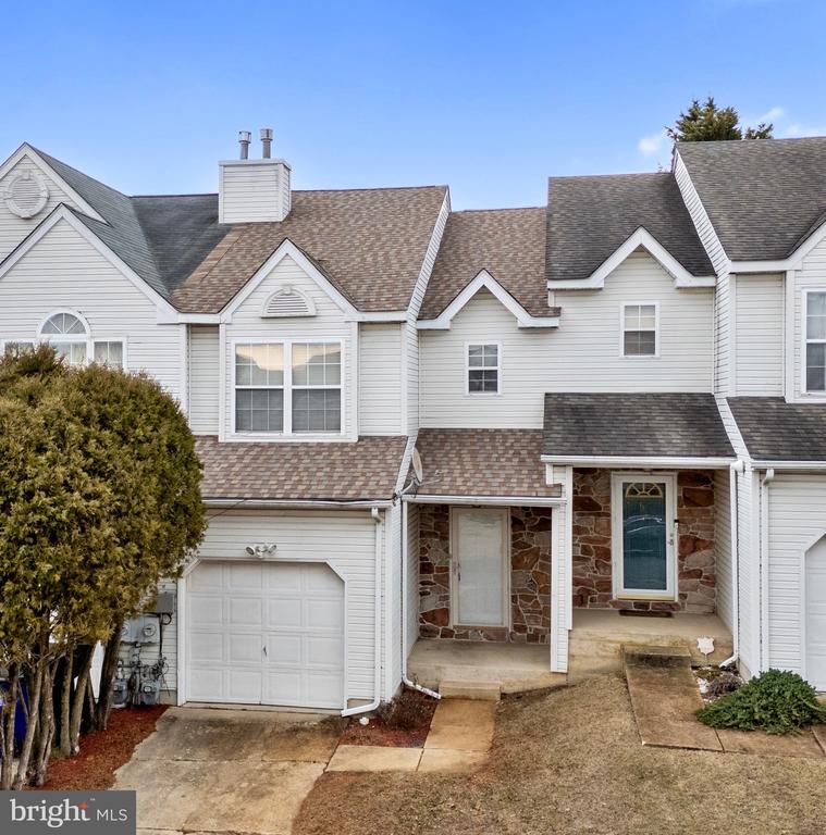137 Mendel Ct