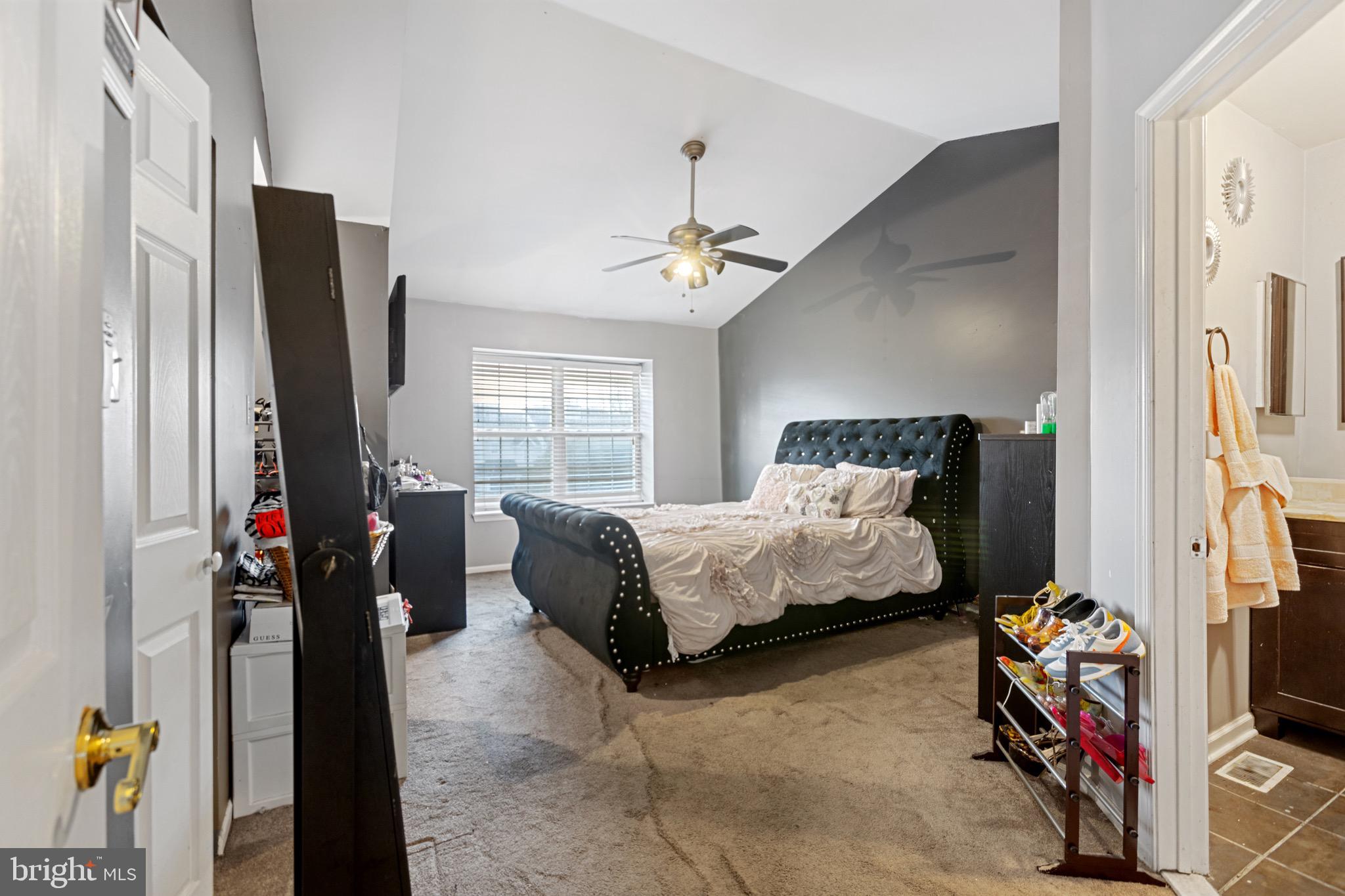 137 Mendel Ct