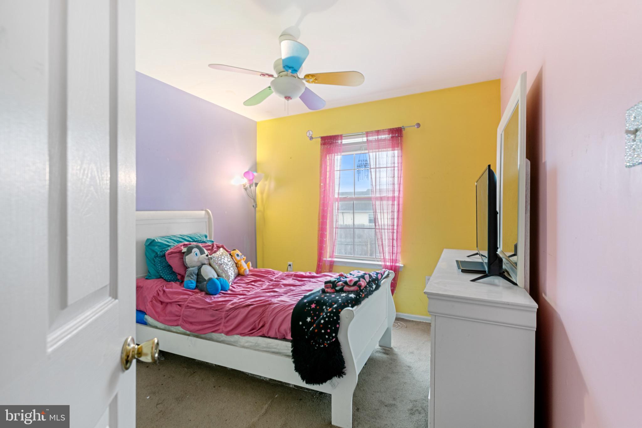 137 Mendel Ct